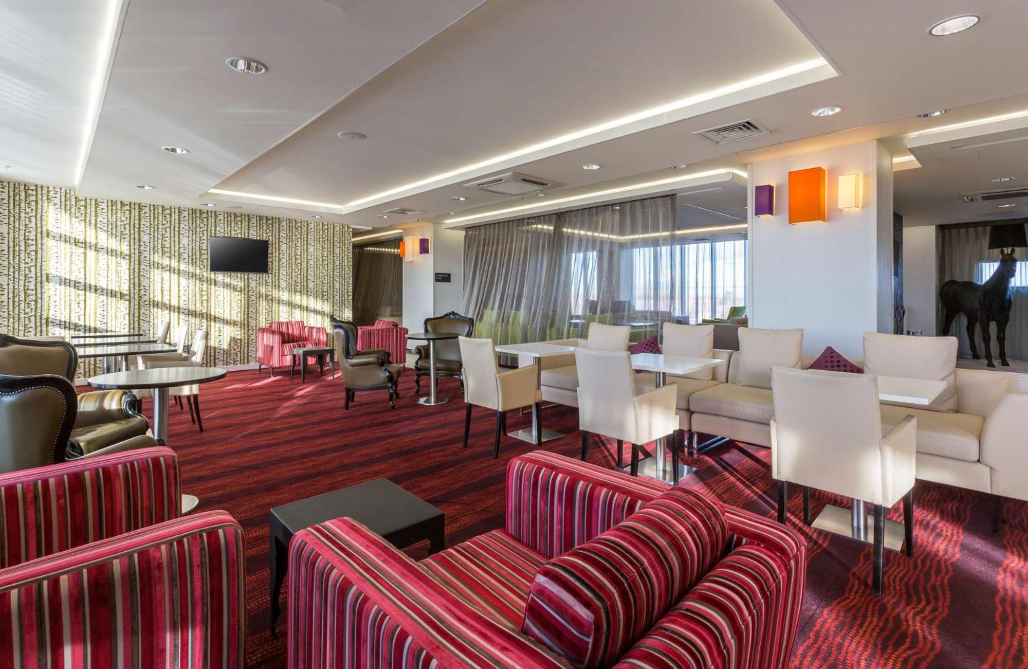 Hampton By Hilton Liverpool John Lennon Airport Speke Exterior foto